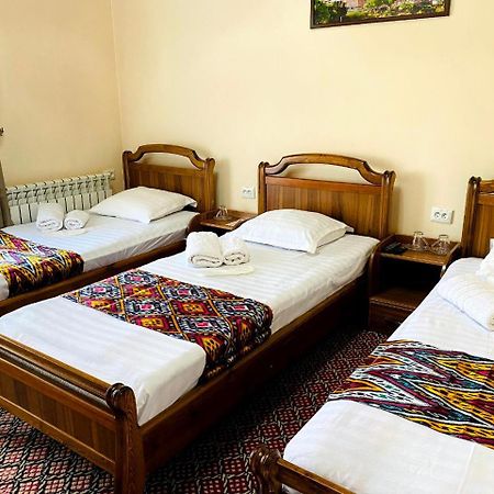 Elegant Family Hotel Tashkent Esterno foto