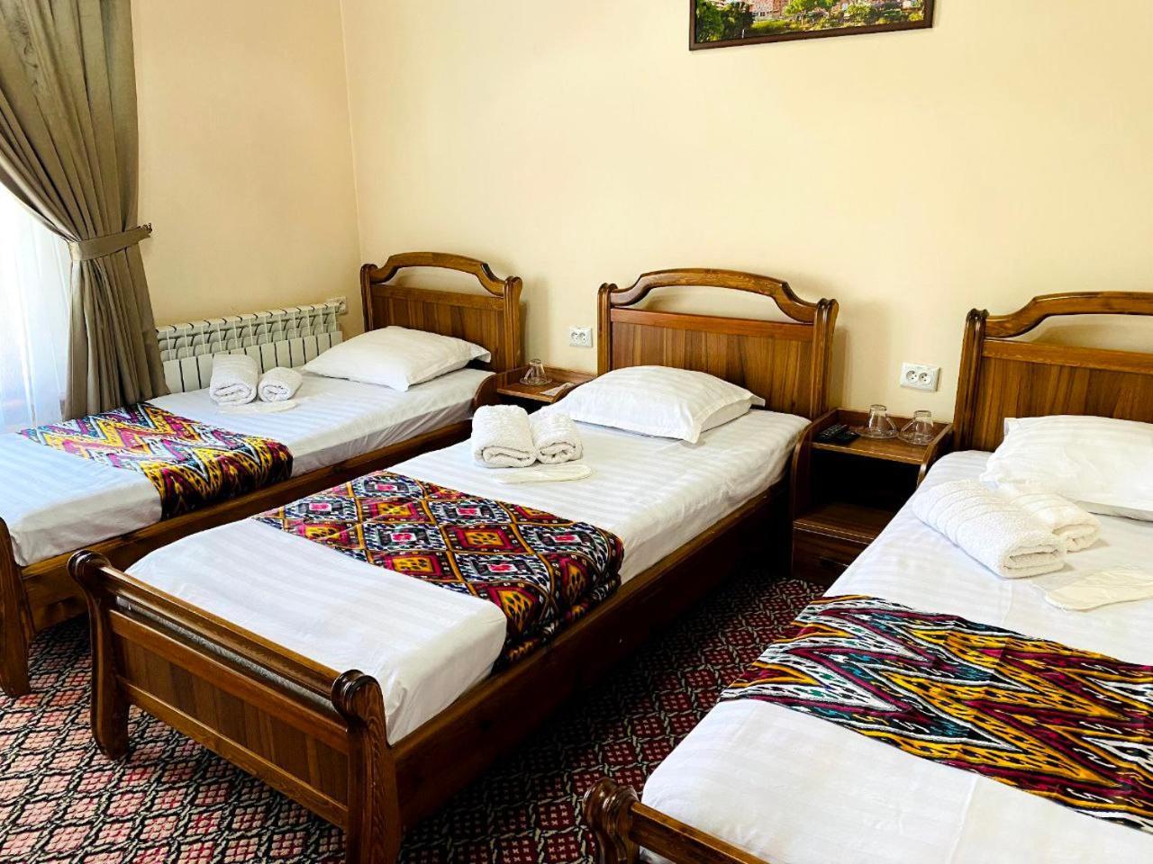 Elegant Family Hotel Tashkent Esterno foto