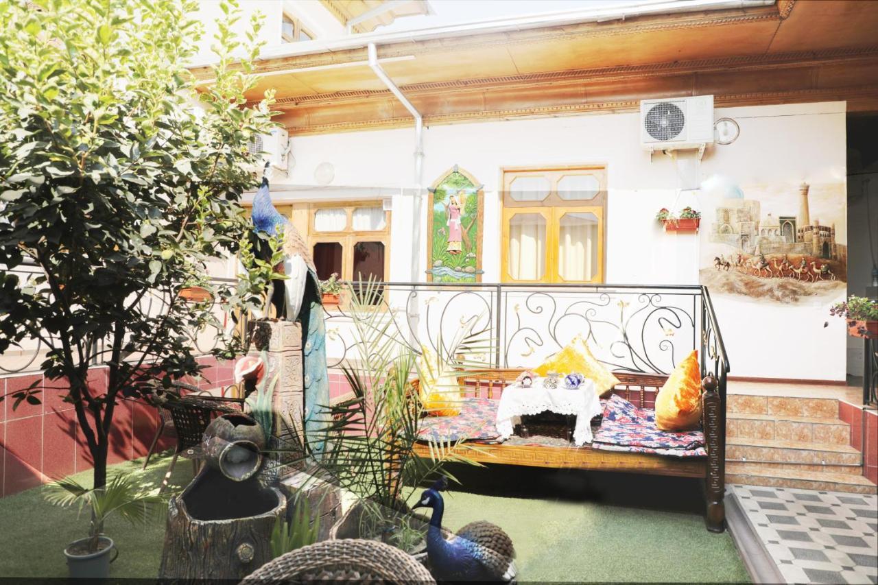 Elegant Family Hotel Tashkent Esterno foto